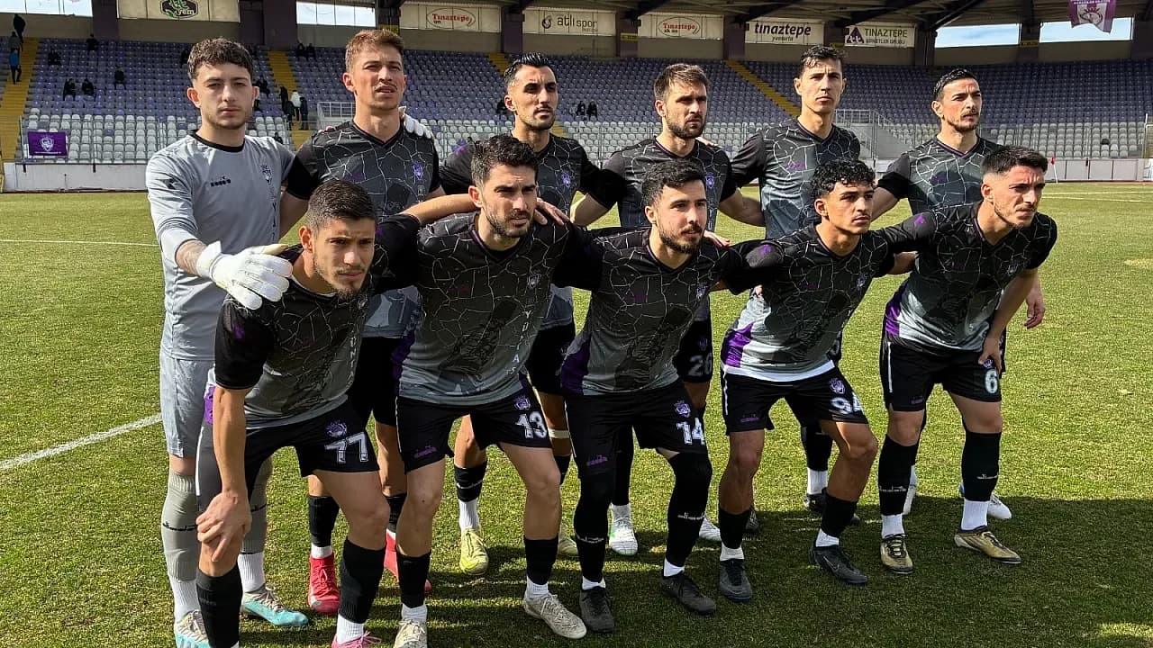 1923 Afyonkarahisarspor Evinde Hata Yapmadı: Play-Off Yolunda Kritik Galibiyet