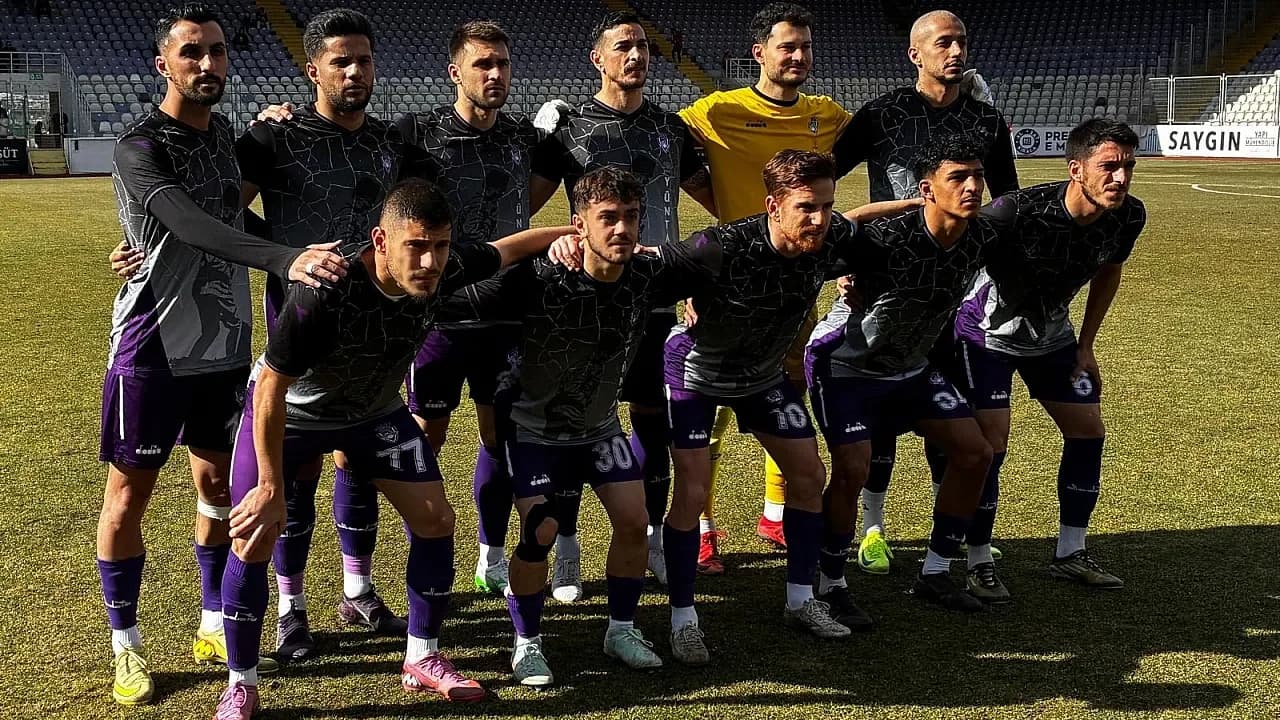 1923 Afyonkarahisarspor İkinci Yarıya Sessiz Başladı: Puanlar Paylaşıldı