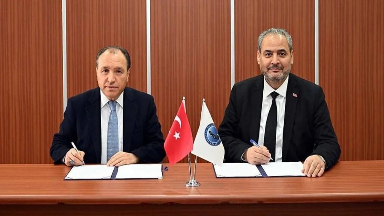 AFSÜ ve AKÜ'den Bilimsel Güç Birliği: Kapsamlı Akademik İşbirliği Protokolü İmzalandı