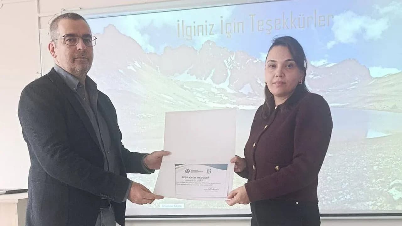 AFSÜ’de Akademisyenlere Kritik Proje Eğitimi: TÜSEB Destekleri Masaya Yatırıldı