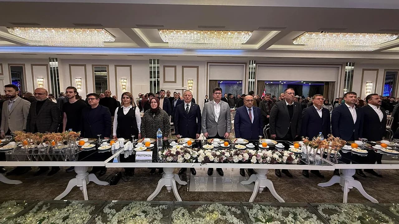 Afyonkarahisar’da Ata Mirası Yaşatılıyor: Bin Kişilik Arabaşı Buluşması