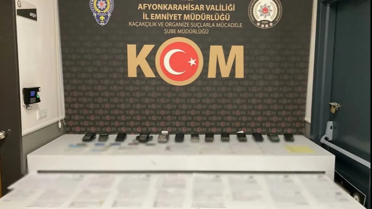 Afyon’da Milyonluk Tefecilik Operasyonu: Üç Oto Galerici Cezaevine Gönderildi