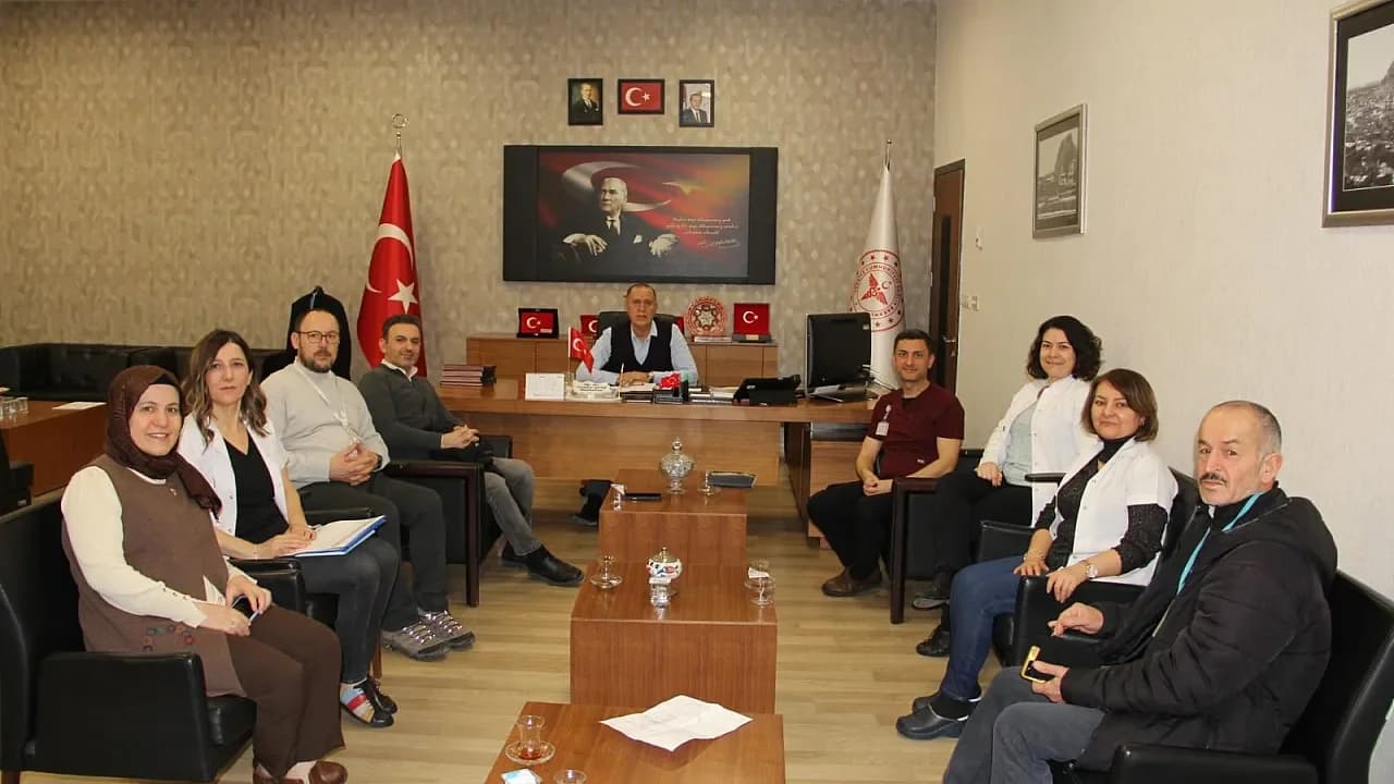 Afyonkarahisar Devlet Hastanesi Diyaliz Ünitesi’nden 2025’te 10 Bin Seansı Aşkın Hizmet