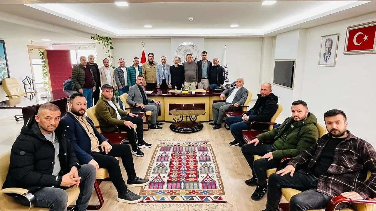 Afyon ESOB’dan Ramazan Öncesi Manevi Hazırlık: Esnaf Temsilcileri Dualarda Buluştu