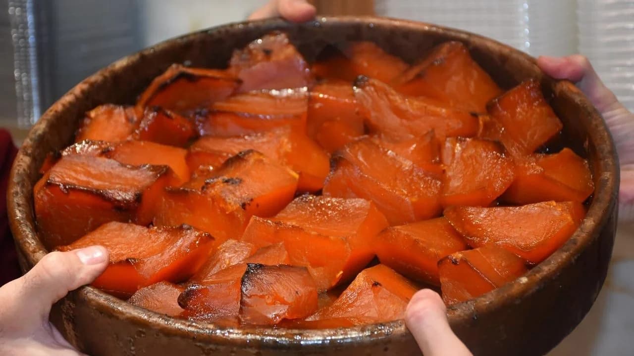 Afyonkarahisar’da İftar Sofralarının Vazgeçilmezi: Tatlıcılar Mesai Artırdı