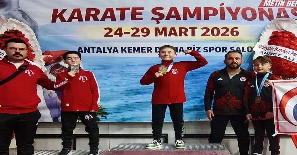 Afyonkarahisar'ın Genç Karatecilerinden Antalya'da Madalya Şovu ve Milli Takım Vizesi