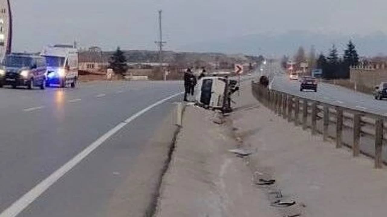 Sülümenli Yolunda Korkutan Kaza: 5 Yaralı