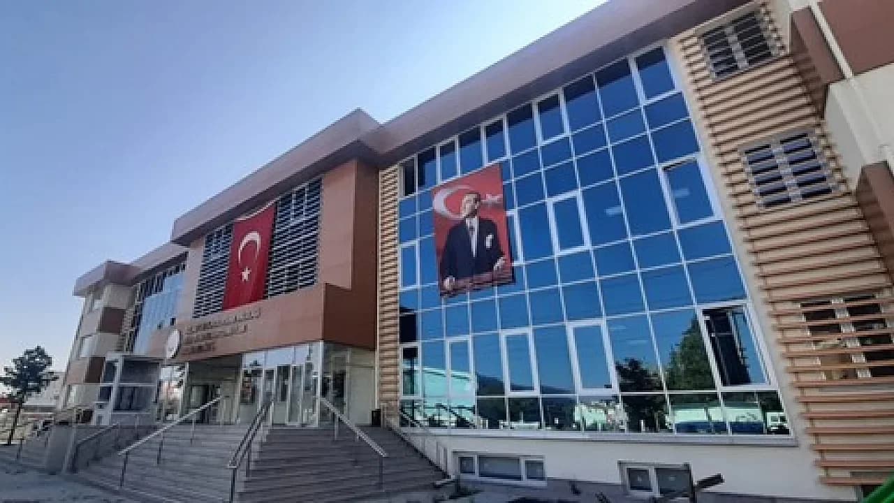 Afyonkarahisar’da Sosyal Hizmetler İçin Büyük İstihdam Hamlesi: 170 Kişiye İş Kapısı Açılıyor