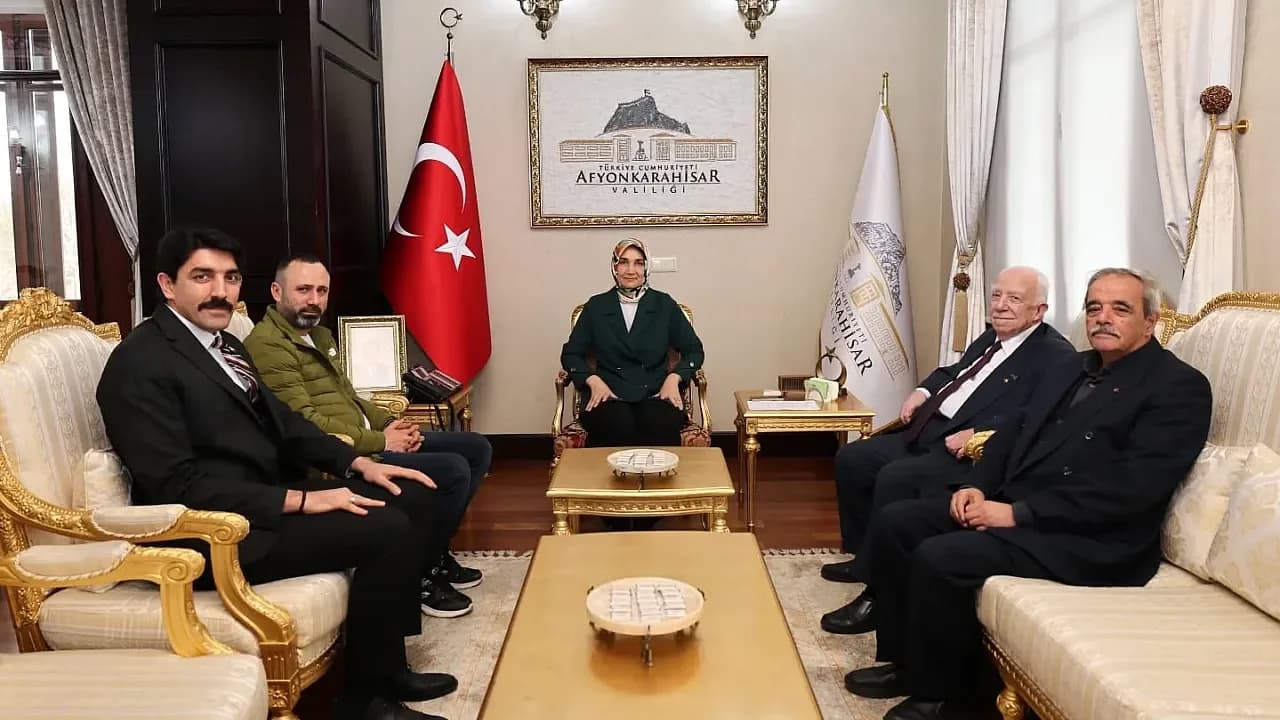 Afyon Halinden Ekonomiye Dev Katkı: Yıllık 100 Milyonluk Ürün Hacmi