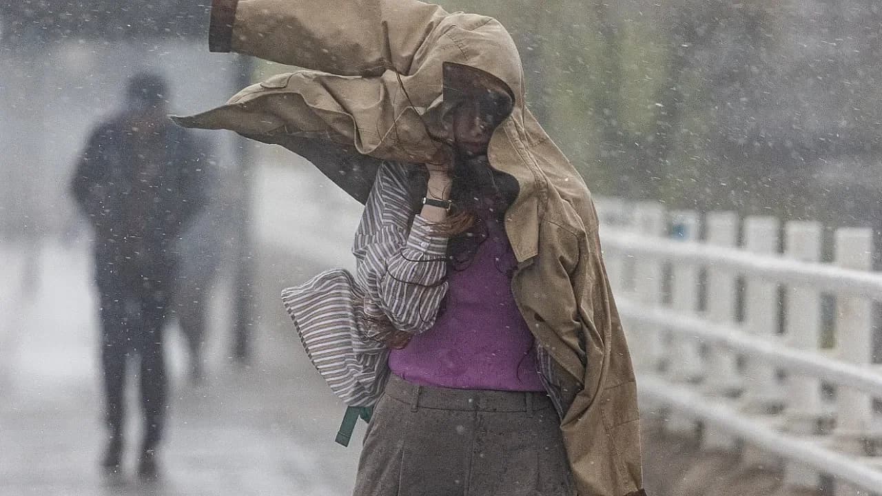 Meteorolojiden 49 İle Kritik Uyarı: Fırtına Hızı 100 Kilometreyi Aşacak