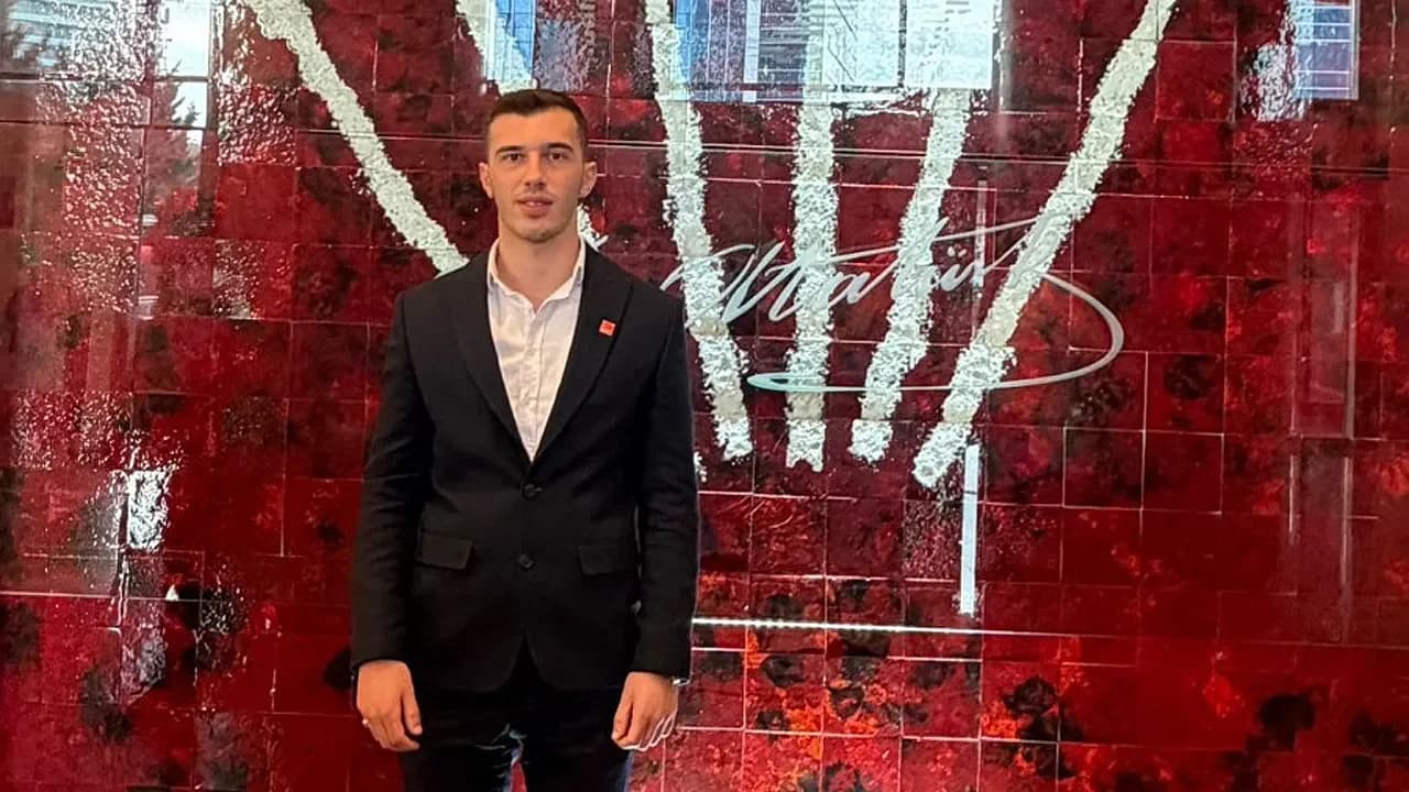 CHP’li Akbulut’tan Sert Tepki: Genç Girişimci Desteği Sessiz Sedasız Kaldırıldı