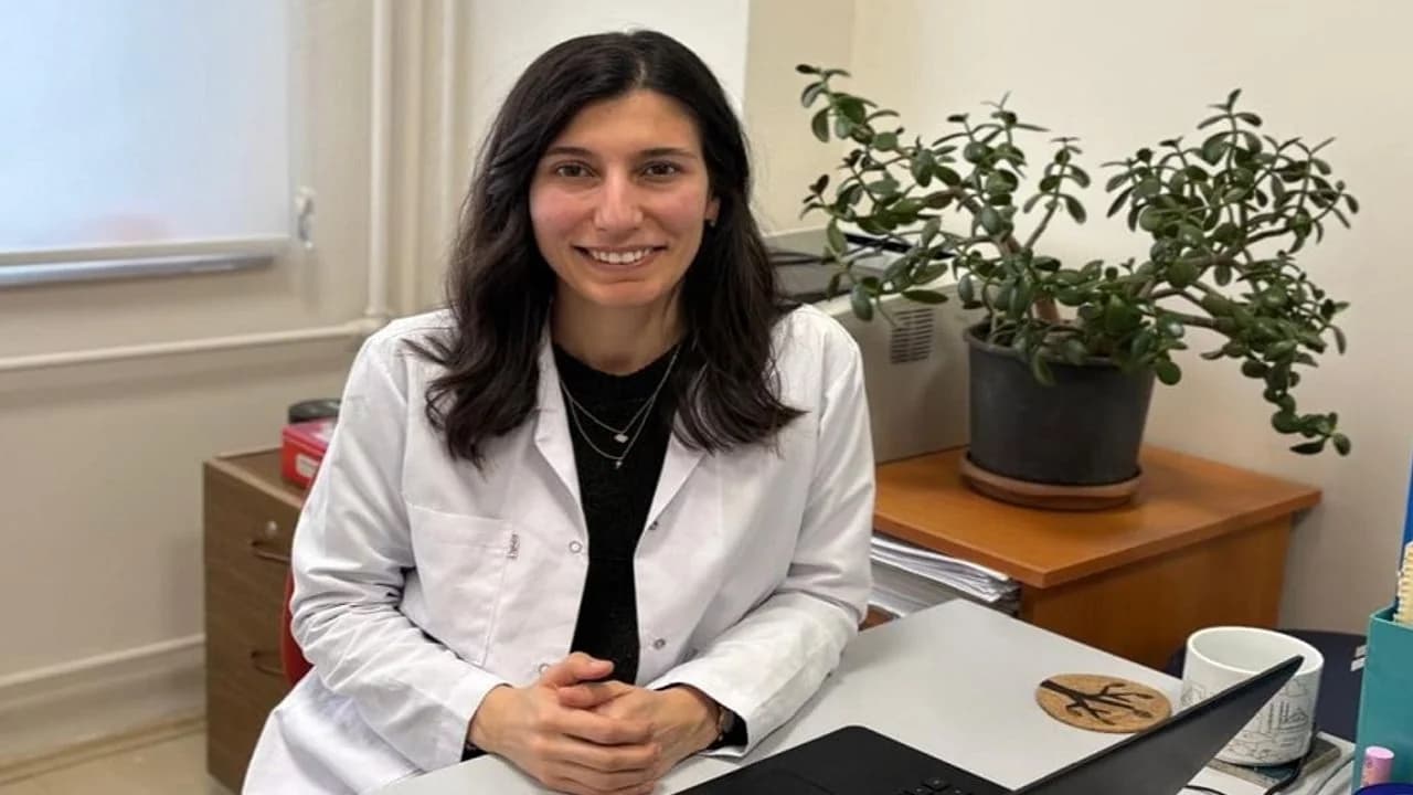 AKÜ’lü Bilim İnsanından Uluslararası Başarı: İngiltere’de Kritik Eklem Araştırması Yürütecek