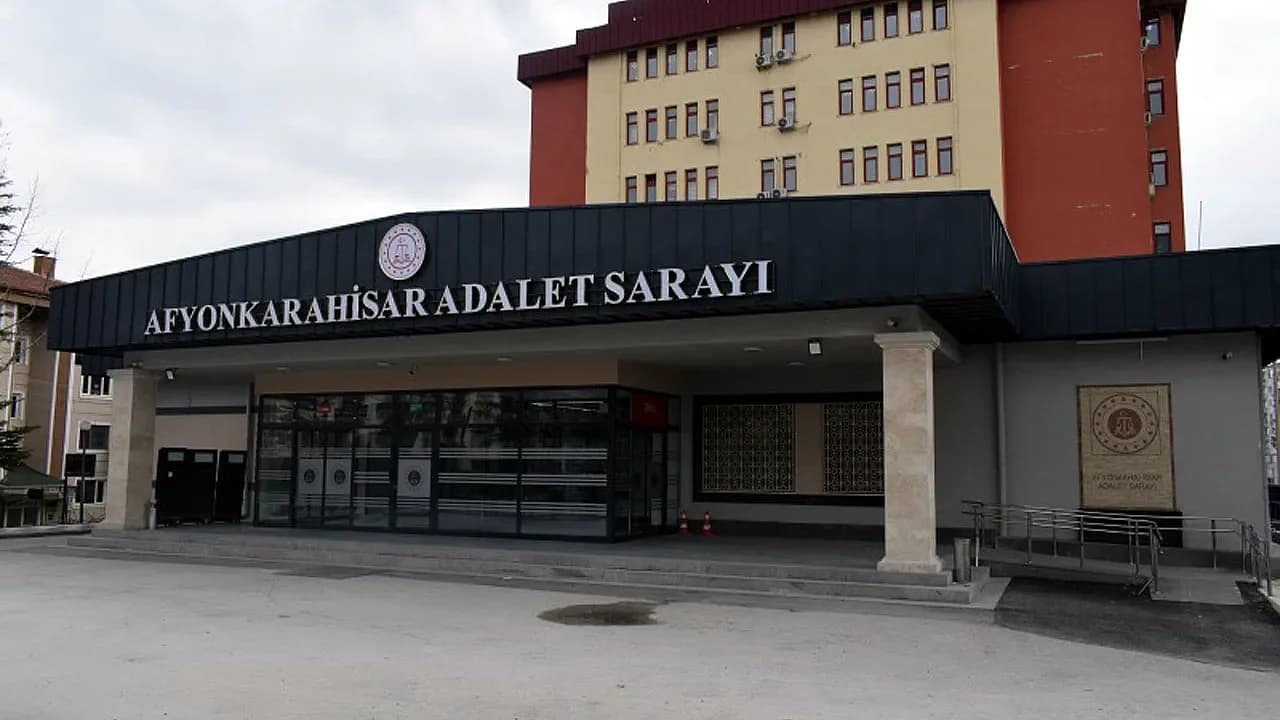 Afyonkarahisar’da İnfial Yaratan İki Ayrı Dava: İstismar, Şantaj ve Şüpheli Bebek Ölümü