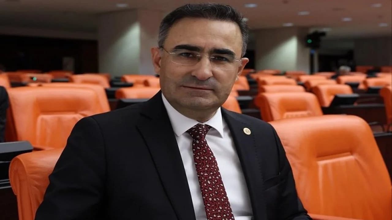 AK Partili Arslan'dan Buruk 23 Nisan Mesajı: "Çocuklarımızın Güvenliği Kırmızı Çizgimizdir"