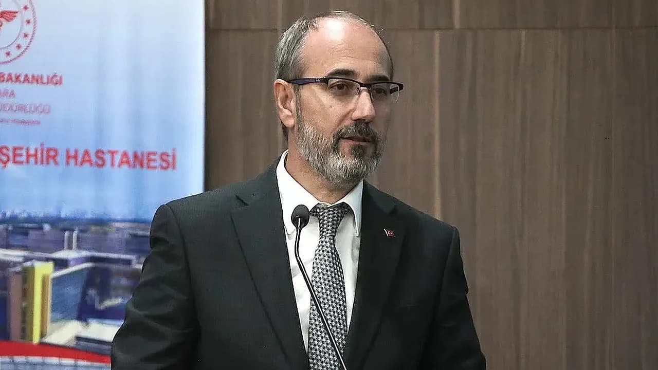 Sağlık Müdürü Öztürk'ten Sert Yanıt: "İllegal İşlem İddiaları Gerçeği Yansıtmıyor, Yargıya Taşıyacağız"