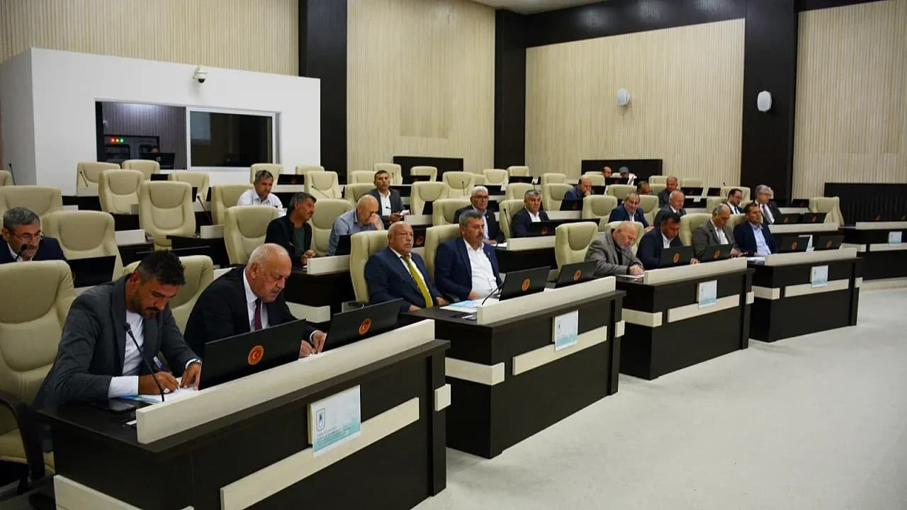 İGM Şubat Gündemi Yoğun: Emniyet’e 12 Yeni Araç ve Yüntaş’a Dev Sermaye Artışı Masada