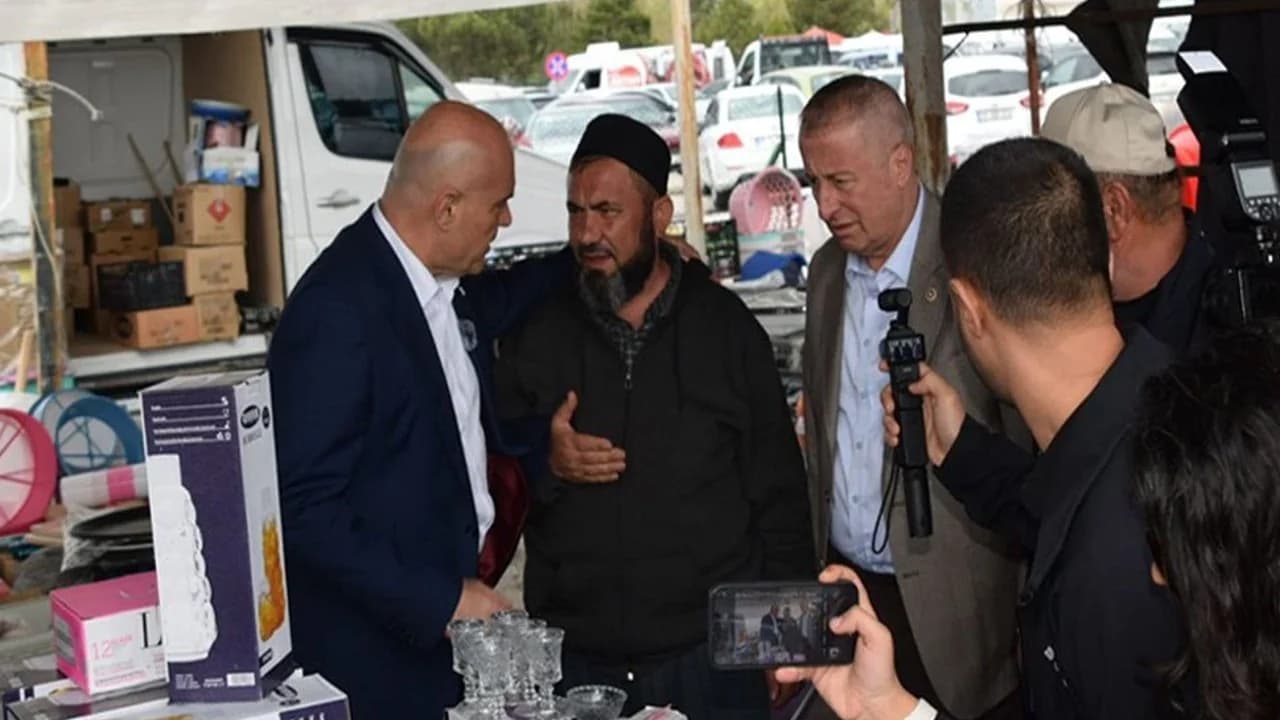 Afyonkarahisar Cumartesi Pazarı'nda İYİ Parti Mesaisi: Çömez'den 'Geçim Sıkıntısı' Vurgusu