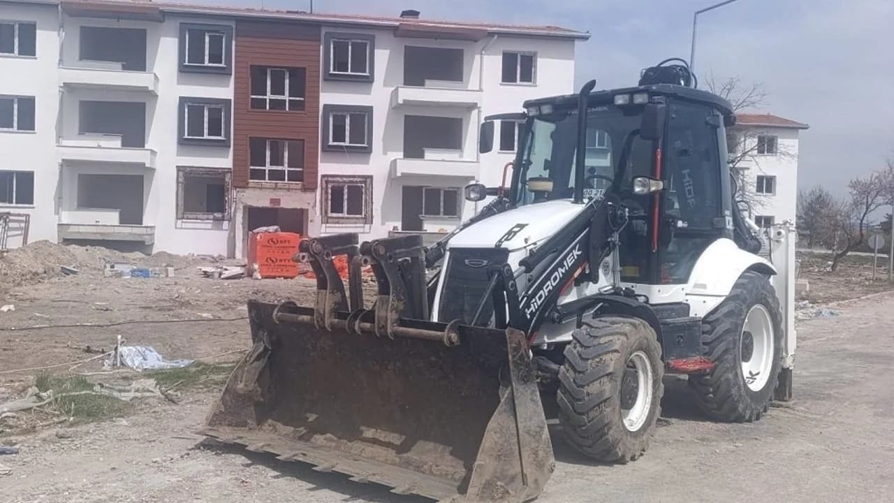 Afyonkarahisar'da İnşaat ve Altyapı Sektörünün Güçlü Oyuncusu: Enes Hafriyat