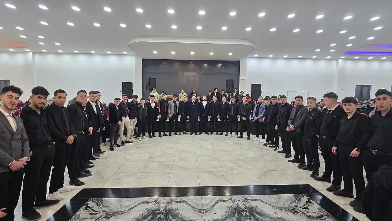 Akharım’da Nöbet Değişimi Heyecanı: 2006 Tertip Askerler İçin Tören Düzenlendi