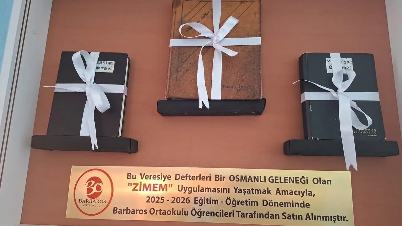 Sandıklı Barbaros Ortaokulu Öğrencilerinden Örnek Davranış: 'Zimem' Geleneği ile 3 Bakkalın Borç Defteri Kapatıldı