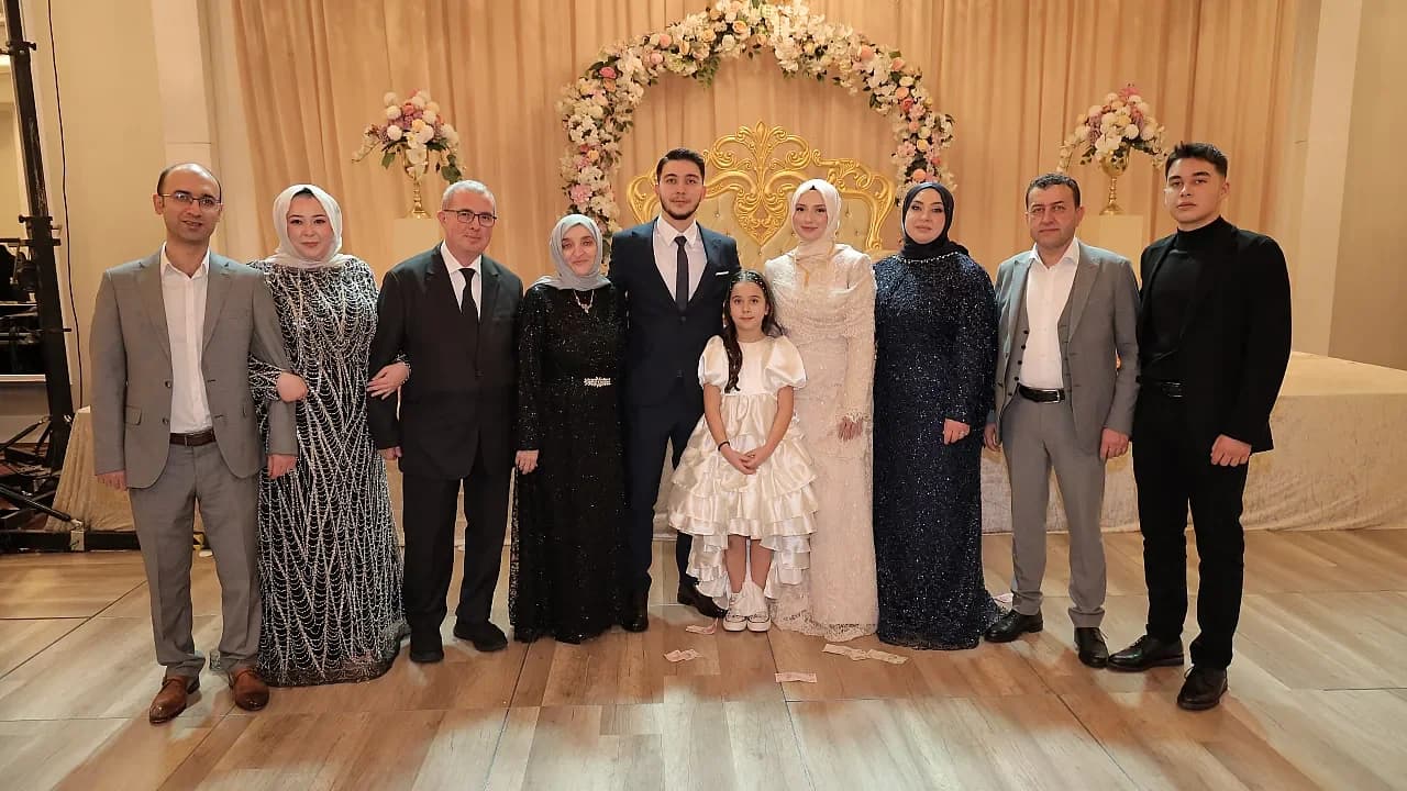 Sarıgil ve Erdem Aileleri Arasında Mutluluğa İlk Adım: Gülsüm ve Osman Nişanlandı