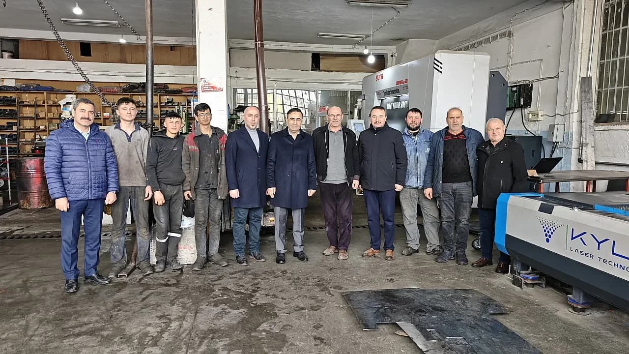 Arslan Sandıklı'dan Seslendi: "Hizmet Siyaseti İle Rant Siyaseti Arasındaki Farkı Millet Görüyor"