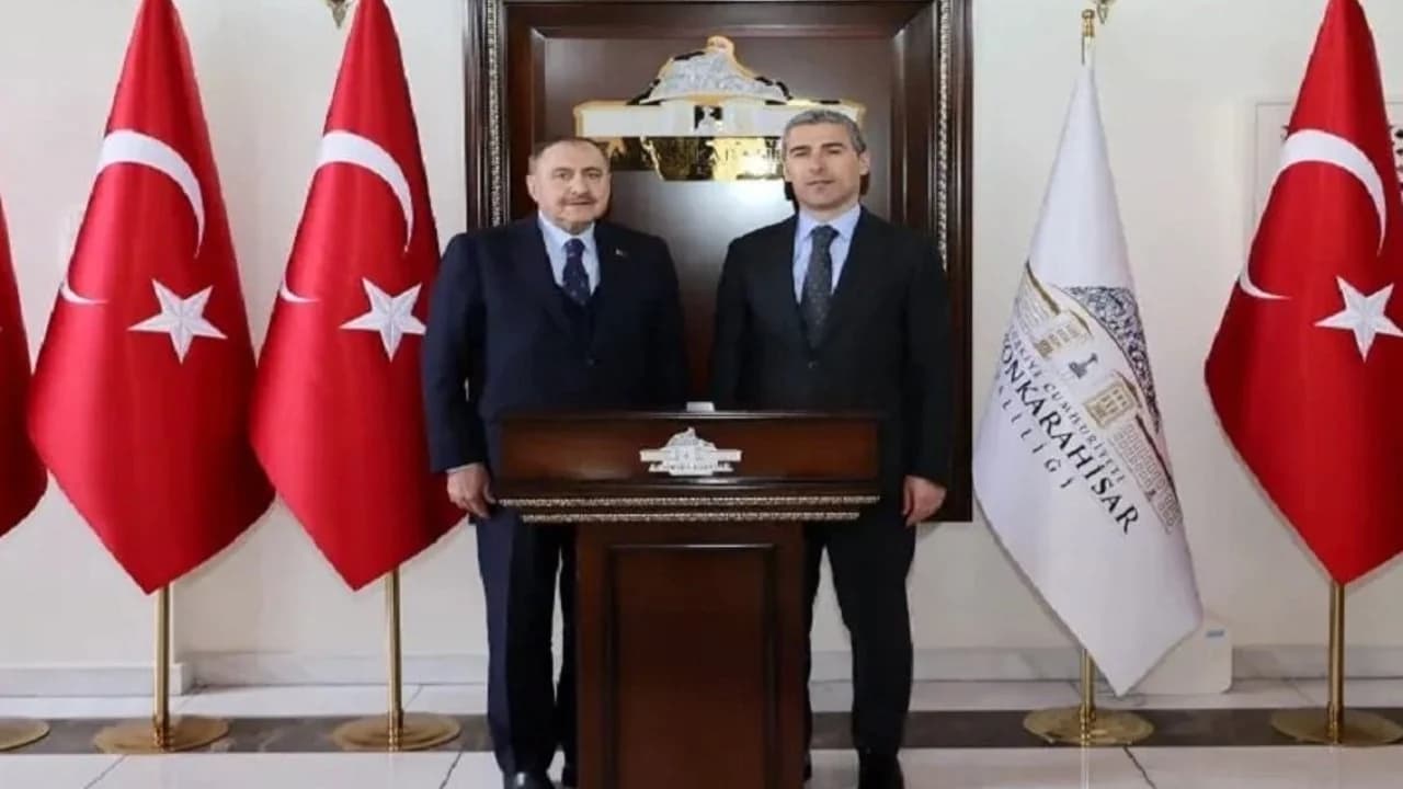 Veysel Eroğlu'ndan Afyonkarahisar Temasları: "Memleketim İçin Daima Göreve Hazırım"