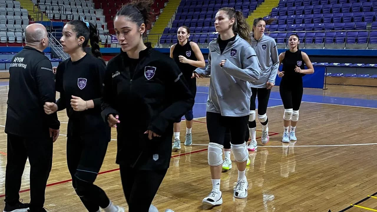 1. Lig'de Zirve Savaşı: Afyon Belediye Yüntaş Liderliği Gözüne Kestirdi