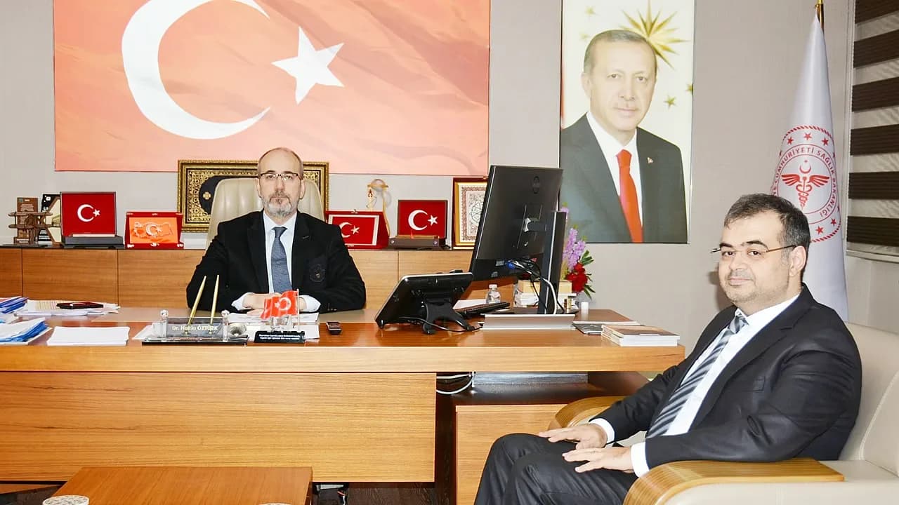 Afyonkarahisar Sağlık Yönetiminde Yeni Dönem: Başkan Şenol’dan İlk Ziyaret